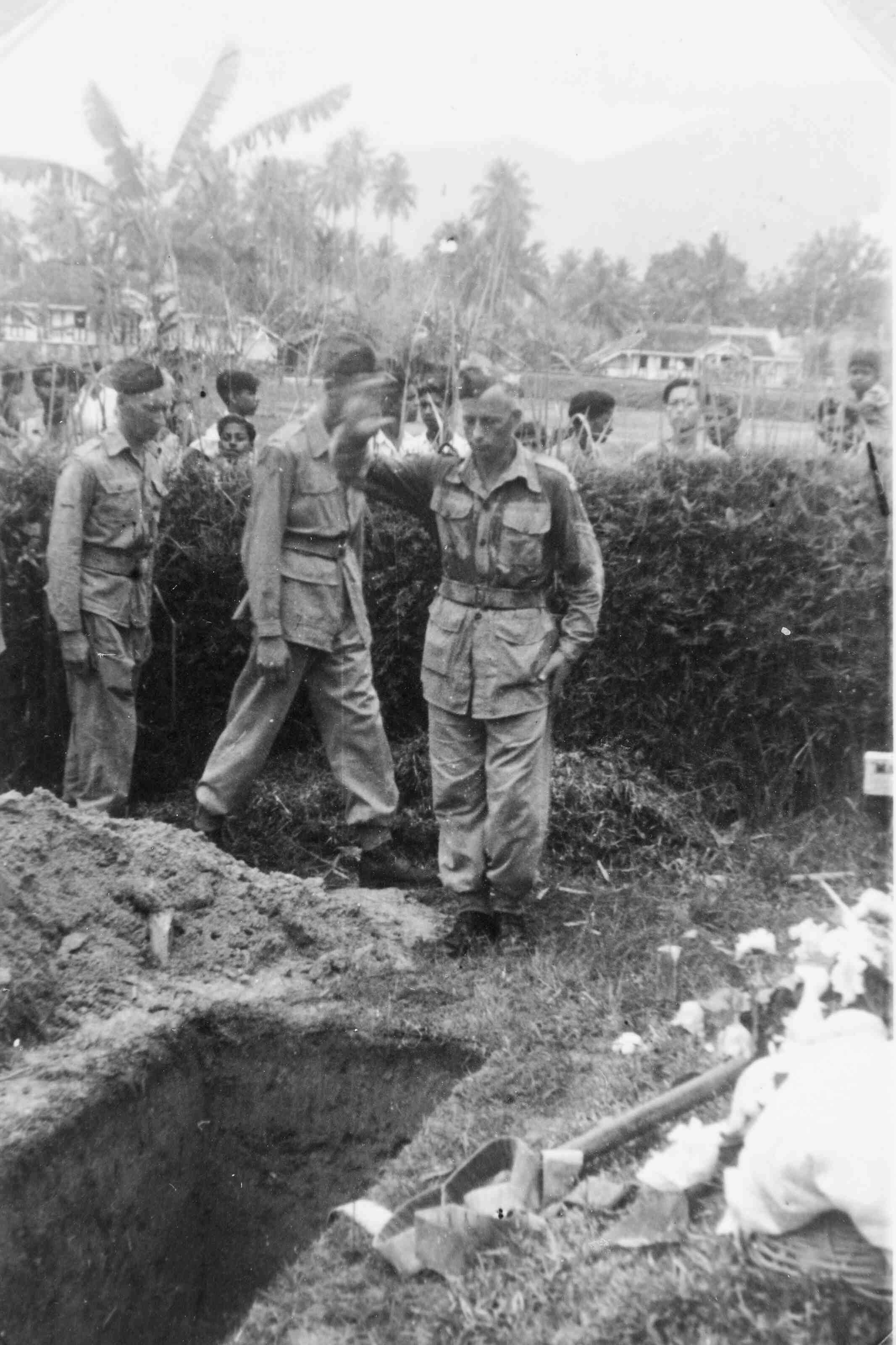 oorlogsgraf, rond 1946