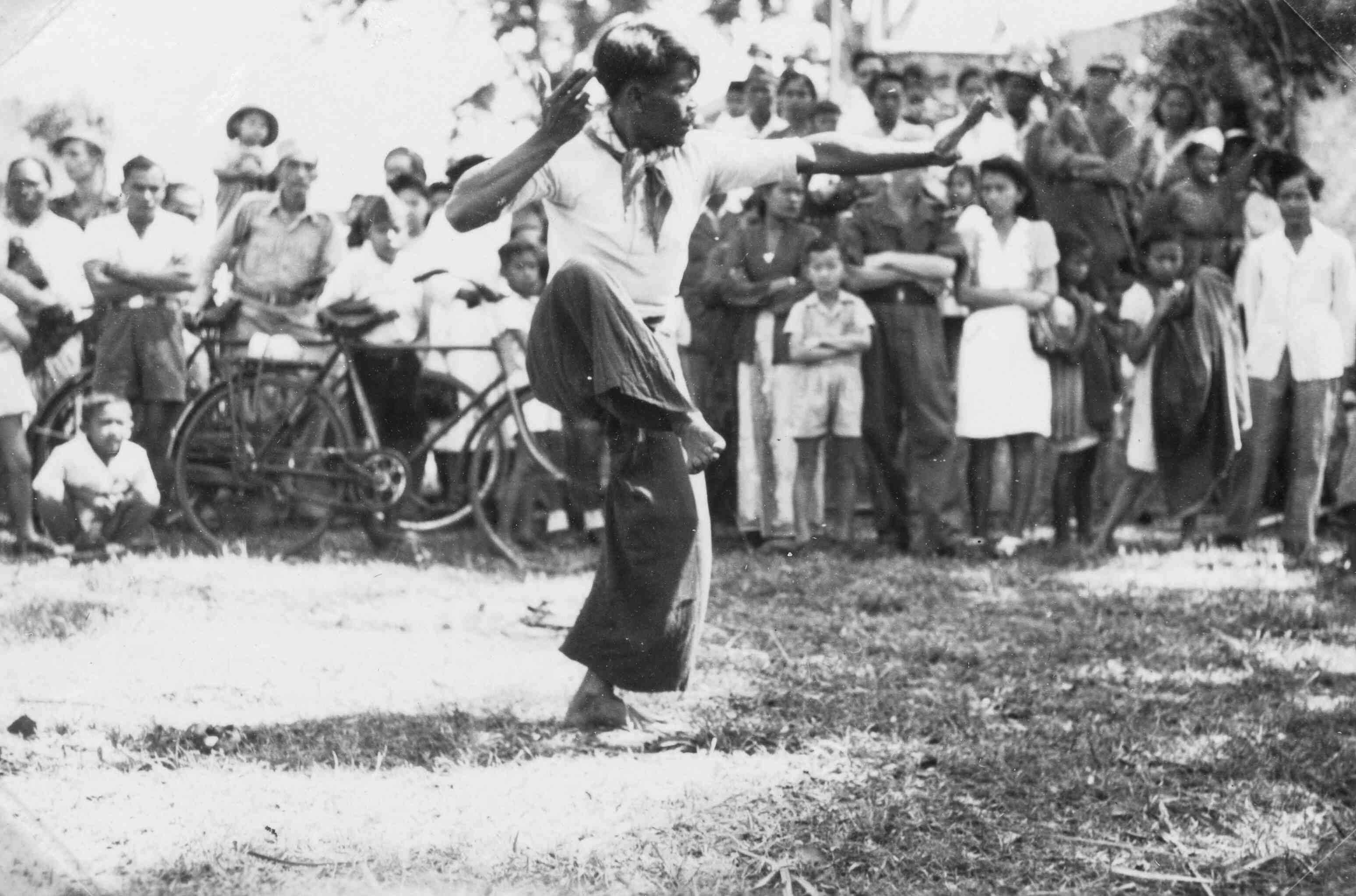 inlands nieuwjaar, traditionele dans, rond 1946
