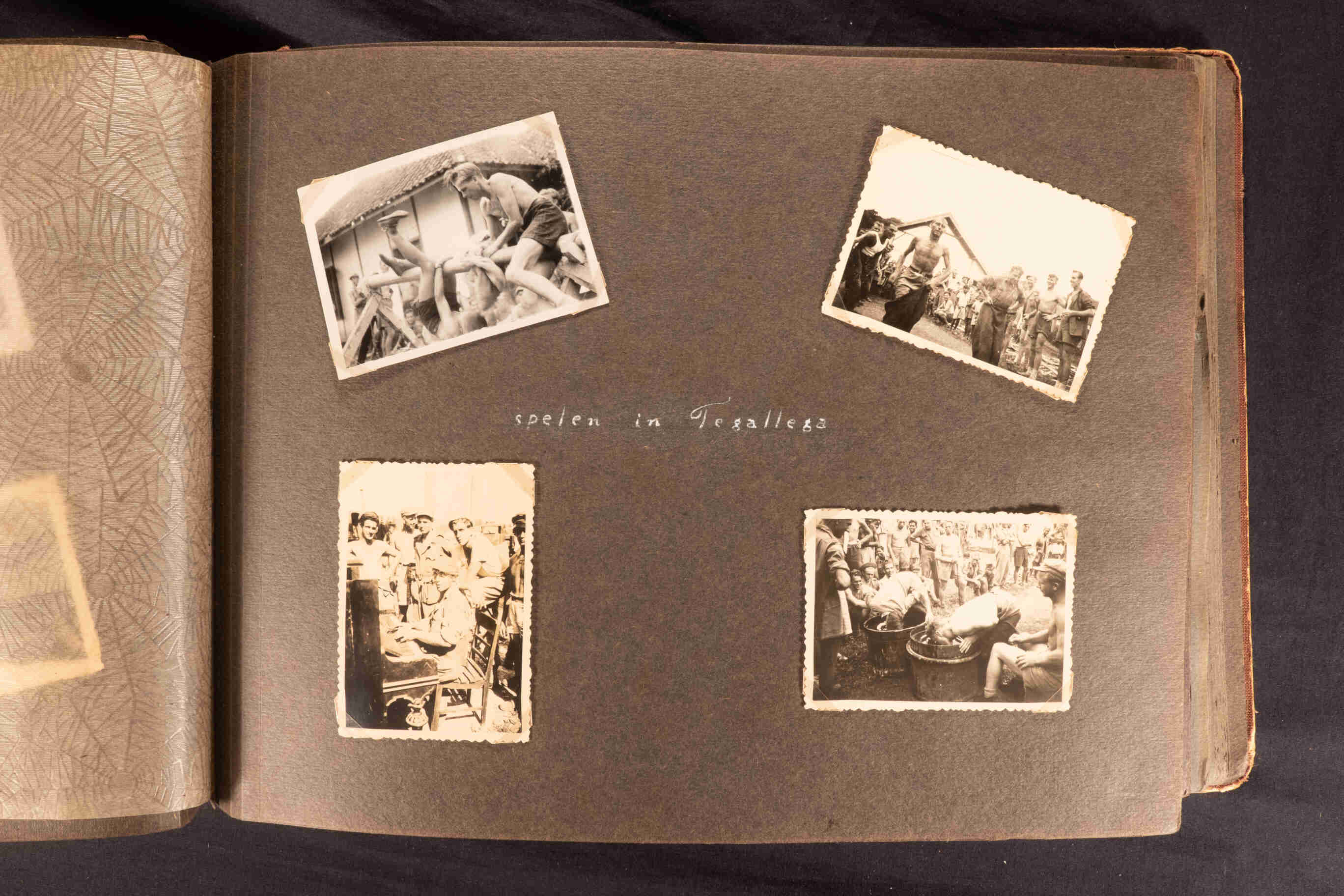 KNIL militairen Spelen in Tegallega, Java, 1946 of 1947