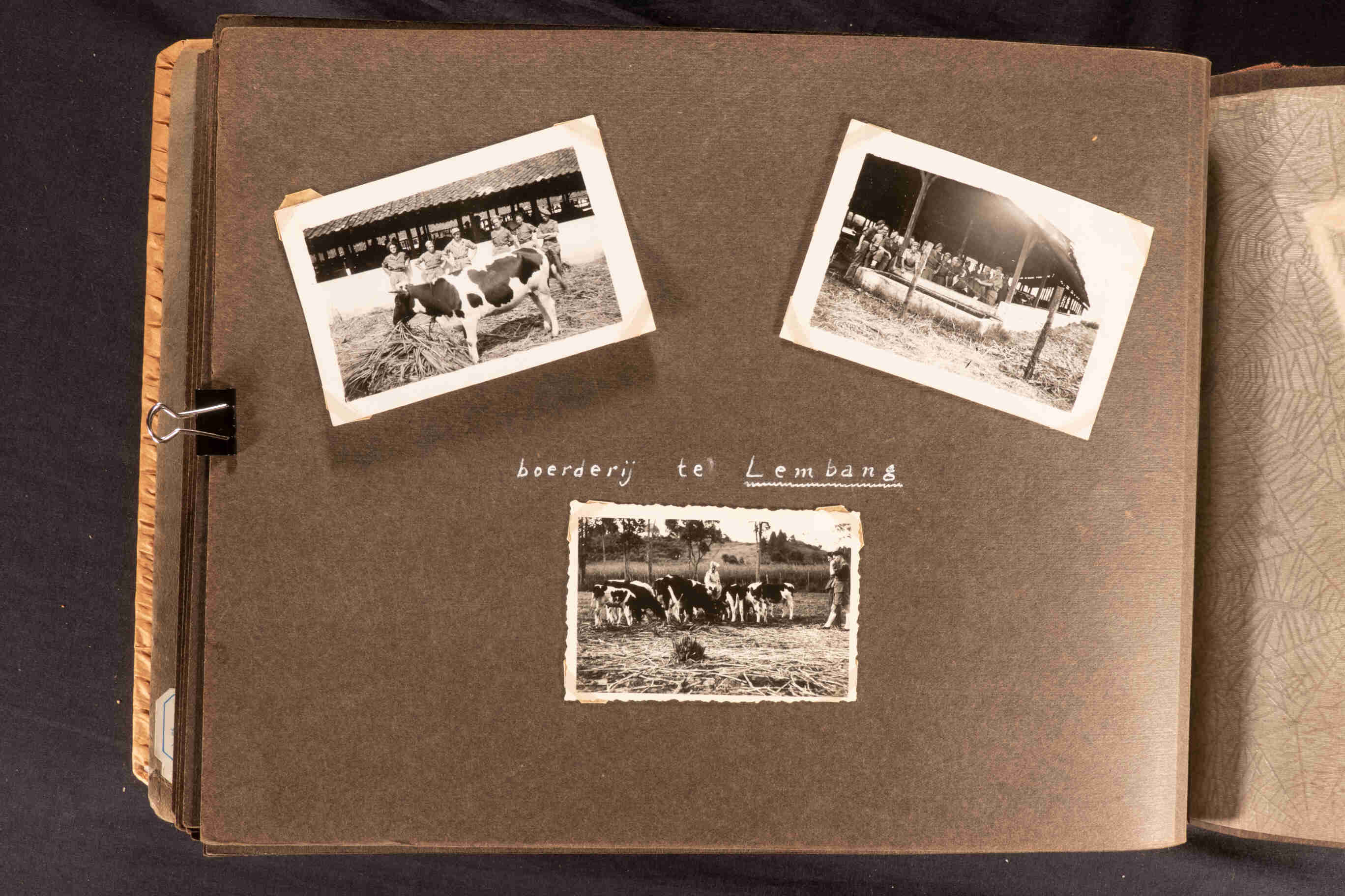 KNIL soldaten bij boerderij te Lembang, Java, 1946 of 1947