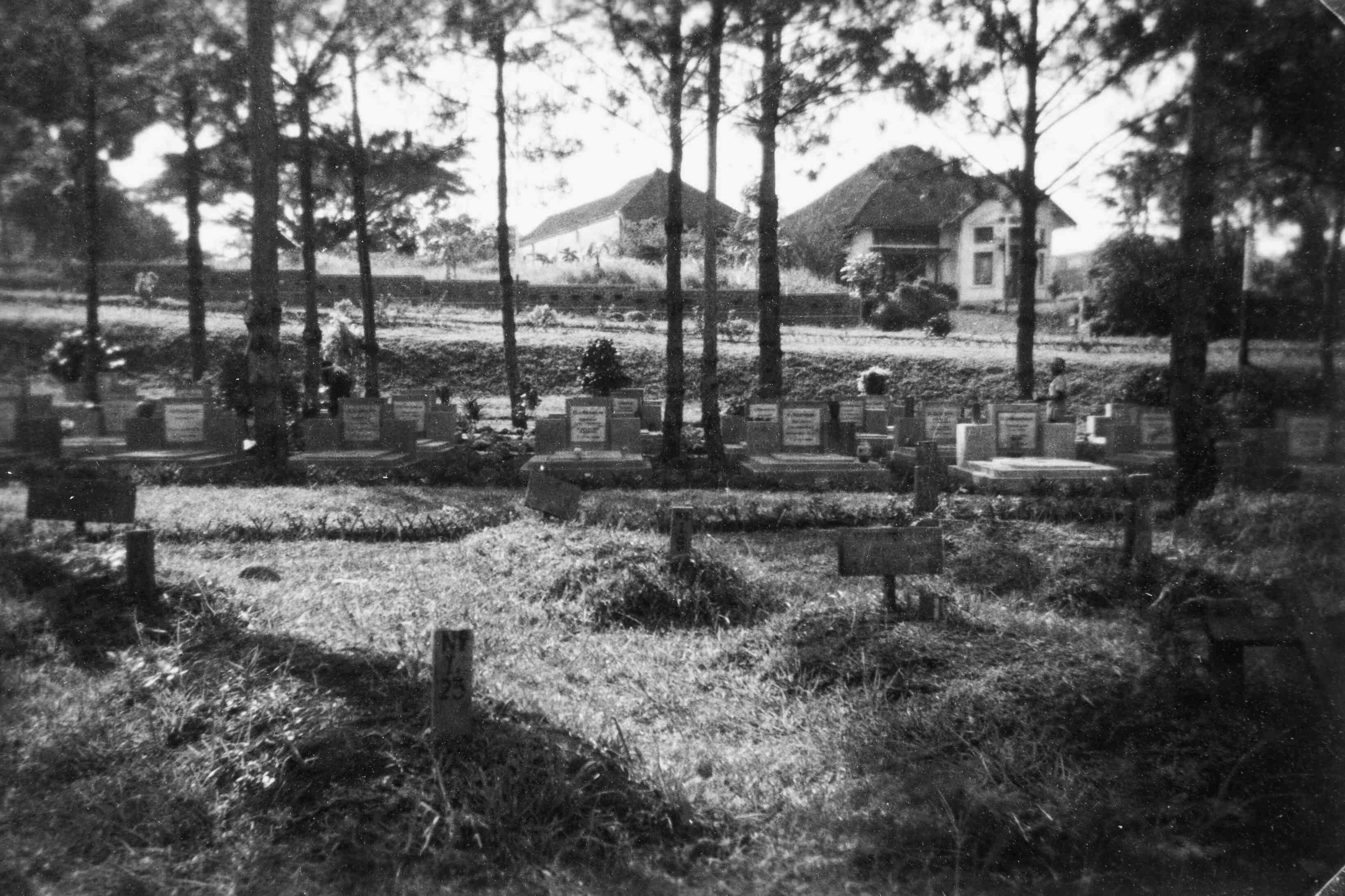 Begraafplaats te Java, 1946 of 1947