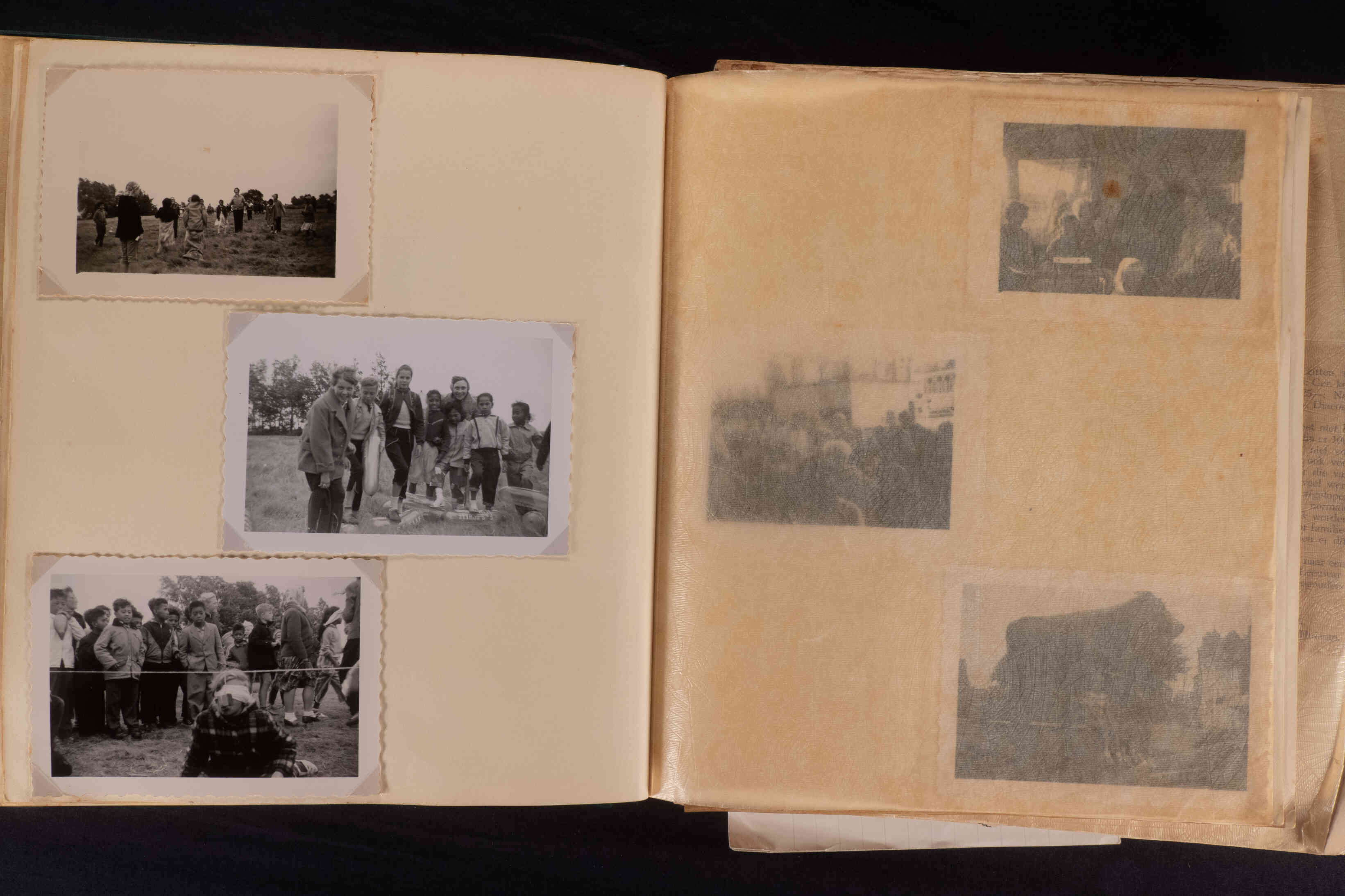 Kinderen uit Ambonezenkampen gaan logeren bij Nederlandse gezinnen, jaren 1950, jaren 1960.