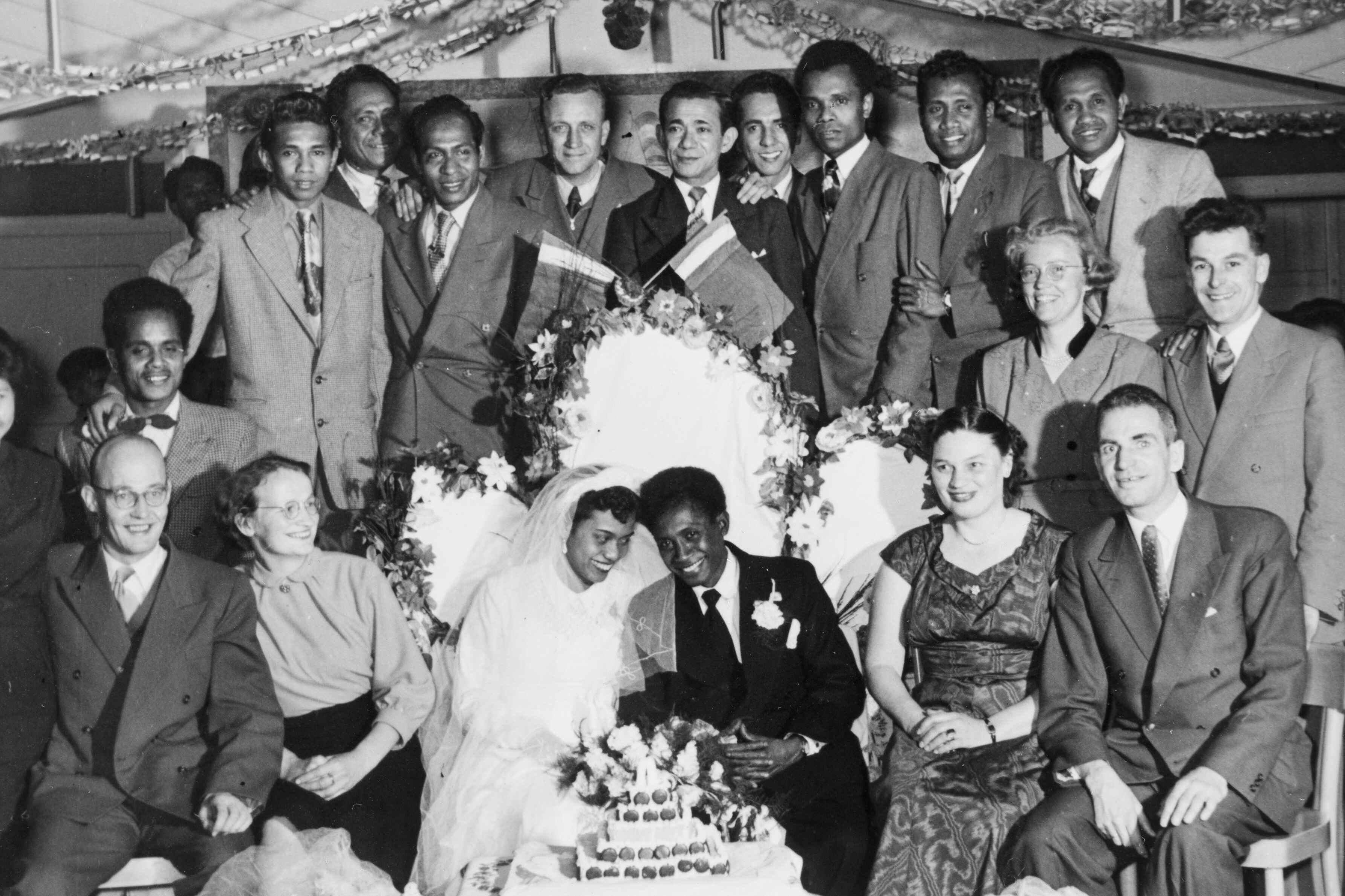 Amboneze bruiloft in woonoord