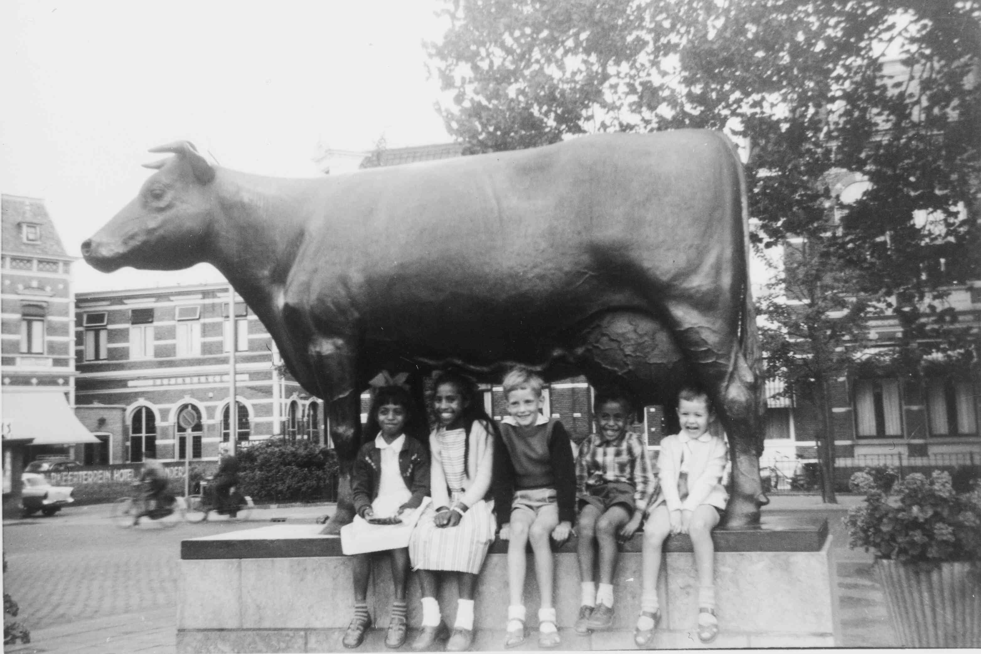 Ambonese kinderen in Leeuwarden, eind jaren 50