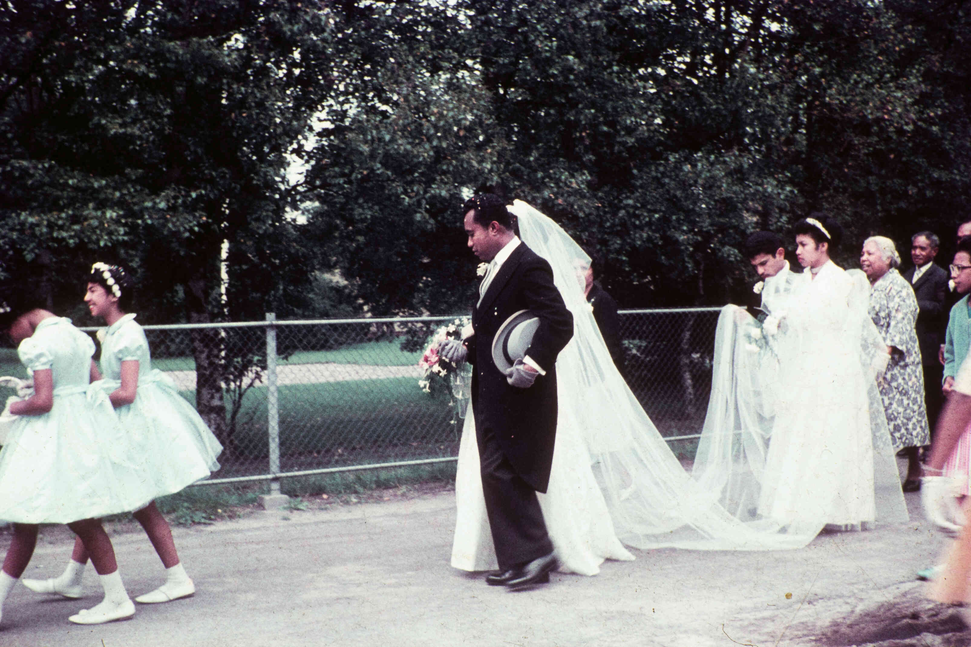 Bruiloft van Ambonezen in woonoord